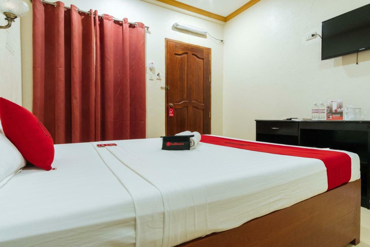 Reddoorz Premium Near Pristine Beach Пуэрто-Принцеса Экстерьер фото